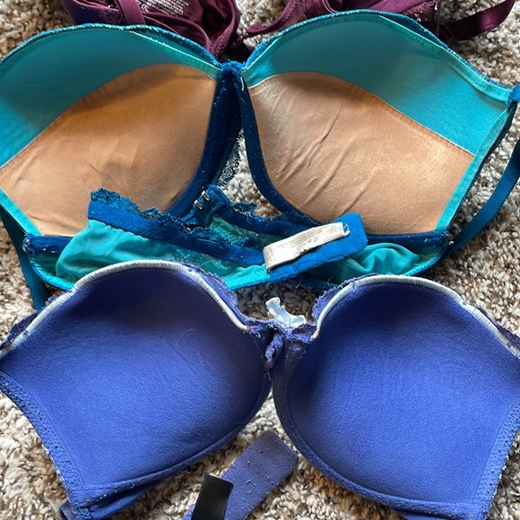 Bras - Picture 6 of 13